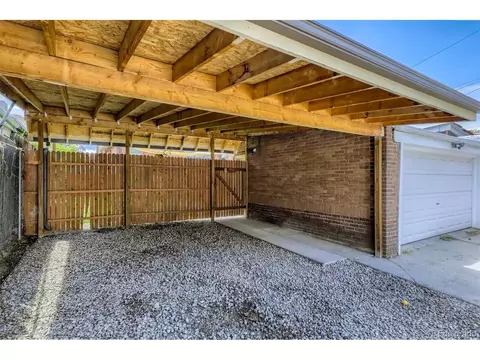 2586 Grape St, Denver, CO 80207 photo 28