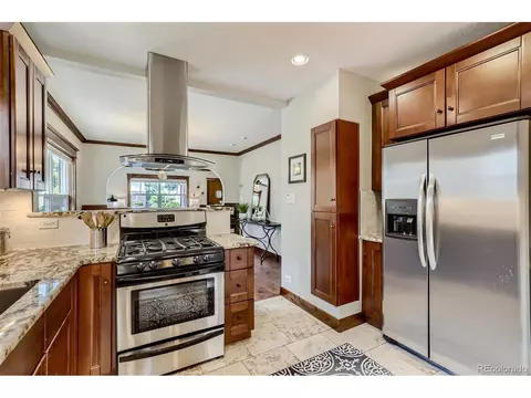 2586 Grape St, Denver, CO 80207 photo 8