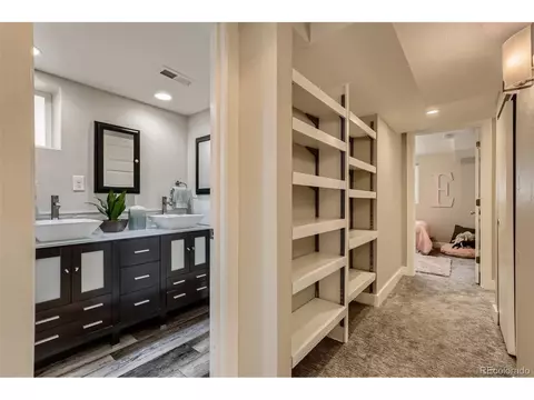 2586 Grape St, Denver, CO 80207 photo 22
