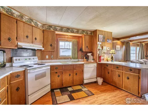 230 N 2nd St #10, Berthoud, CO 80513 photo 2