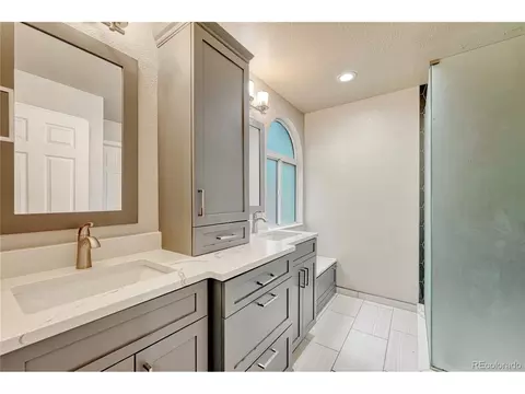 Bath - 13673 W Bates Ave, Lakewood, CO 80228 photo 2 of 3