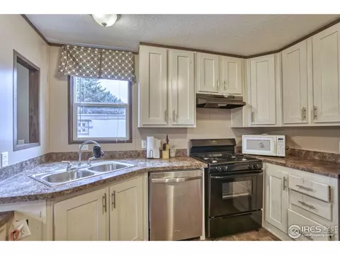 230 N 2nd St #9, Berthoud, CO 80513