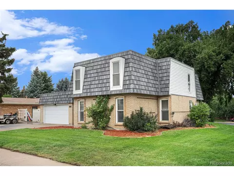 13093 Elgin Pl, Denver, CO 80239 photo 2