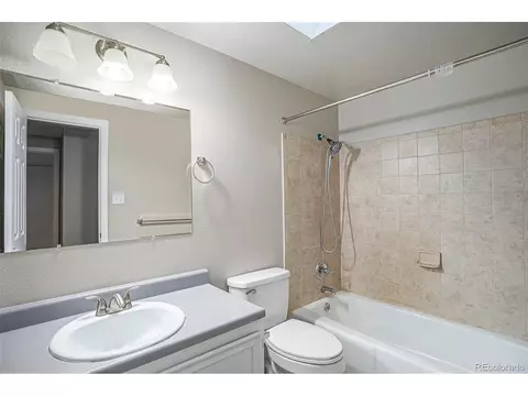 13093 Elgin Pl, Denver, CO 80239 photo 16