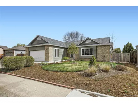 862 Jordache Dr, Loveland, CO 80538