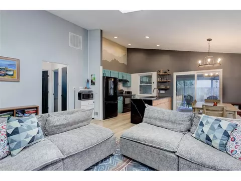 11420 E 1st Ave, Aurora, CO 80010 photo 7