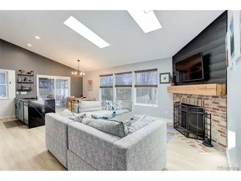 11420 E 1st Ave, Aurora, CO 80010 photo 4