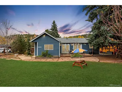 26095 Columbine Trl, Kittredge, CO 80457