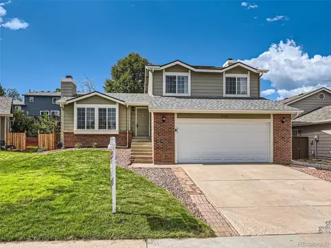 8985 Winrock St, Highlands Ranch, CO 80126
