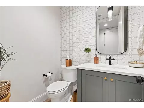 Bath - 951 Warbling Dr, Windsor, CO 80550 photo 6 of 8
