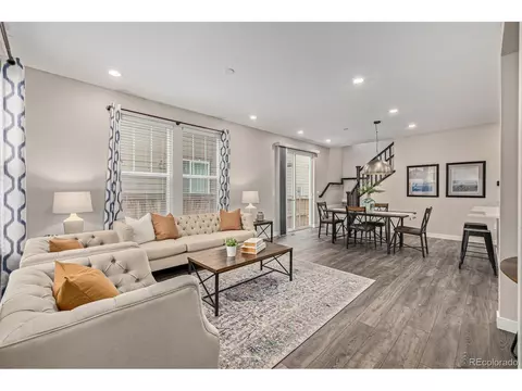 7561 S Winnipeg St, Aurora, CO 80016