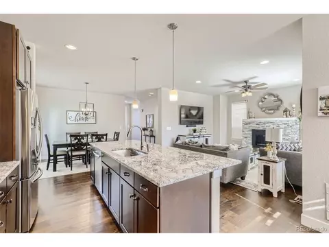 9406 E 59th Ave, Denver, CO 80238 photo 4