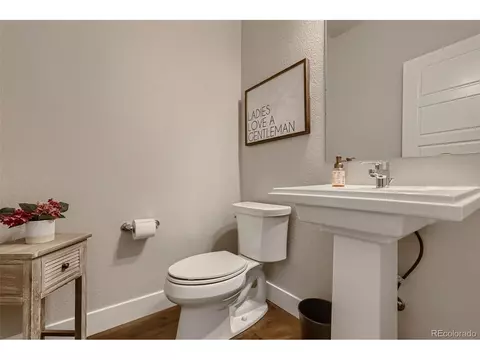 9406 E 59th Ave, Denver, CO 80238 photo 13