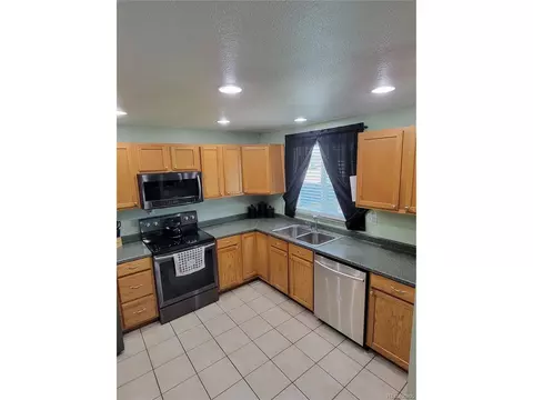 1040 Centennial Dr, Bennett, CO 80102 photo 5