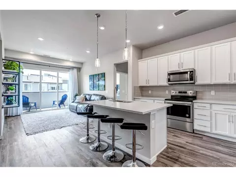 400 E Fremont Pl #404, Centennial, CO 80122
