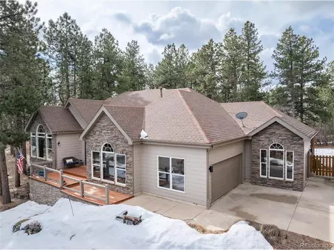 7704 Rollins Dr, Larkspur, CO 80118