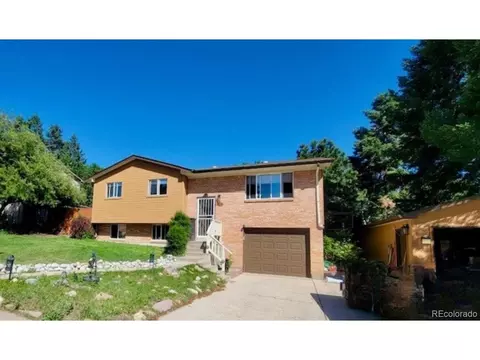 30 Circle Dr, Castle Rock, CO 80104