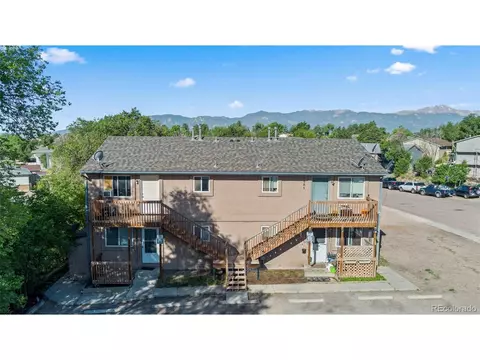 1085 Chiricahua Loop, Colorado Springs, CO 80915