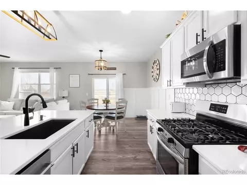1674 Highfield Dr, Windsor, CO 80550 photo 11