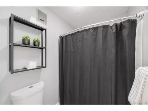 Bath - 14469 E 1st Dr #A12, Aurora, CO 80011 photo 3 of 5