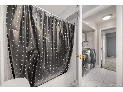 Bath - 14469 E 1st Dr #A12, Aurora, CO 80011 photo 5 of 5