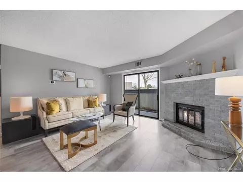 Living - 14469 E 1st Dr #A12, Aurora, CO 80011 photo 2 of 4