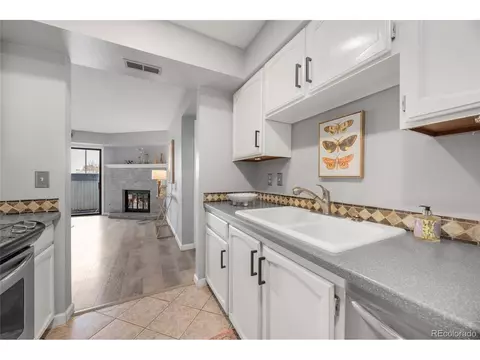 Kitchen - 14469 E 1st Dr #A12, Aurora, CO 80011 photo 5 of 5