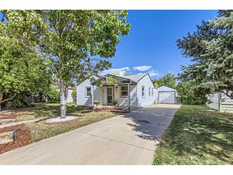 5510 Otis Ct, Arvada, CO 80002