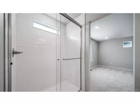 22332 E 38th Pl, Aurora, CO 80019 photo 25