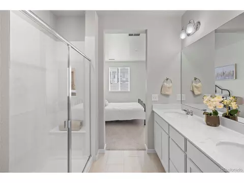 Bath - Undisclosed, Centennial, CO 80122 photo 2 of 4