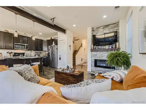 19481 E Sunset Cir, Aurora, CO 80015 photo 7