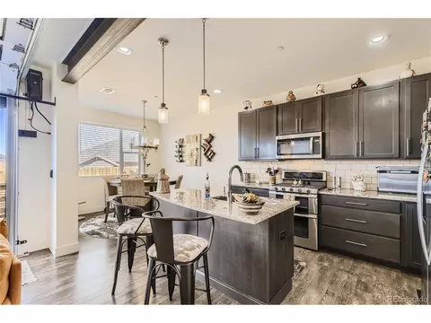 19481 E Sunset Cir, Aurora, CO 80015 photo 11