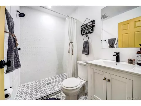 1175 Vine St #101, Denver, CO 80206 photo 11
