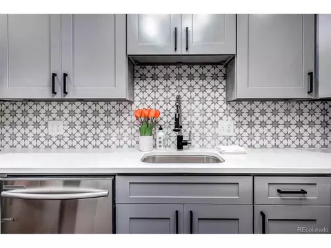 1175 Vine St #101, Denver, CO 80206 photo 6