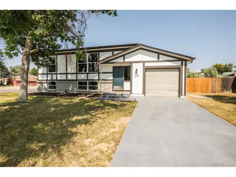 710 S Oakland St, Aurora, CO 80012