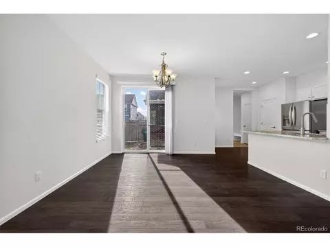 Dining - 14801 E Poundstone Dr, Aurora, CO 80015 photo 2 of 2