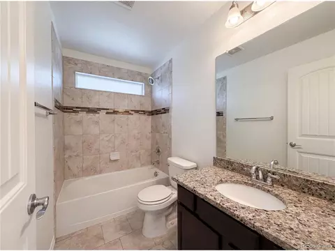 Bath - 2403 Tabor St, Berthoud, CO 80513 photo 1 of 6