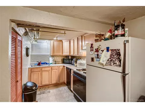 822 E 1st Ave, Denver, CO 80218 photo 14