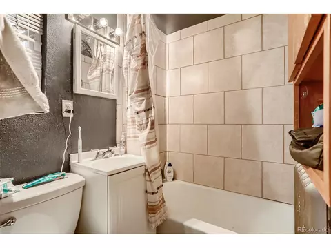 822 E 1st Ave, Denver, CO 80218 photo 8