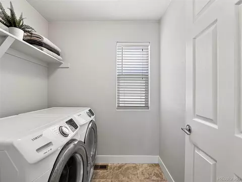 15767 Elk Pl, Denver, CO 80239 photo 21