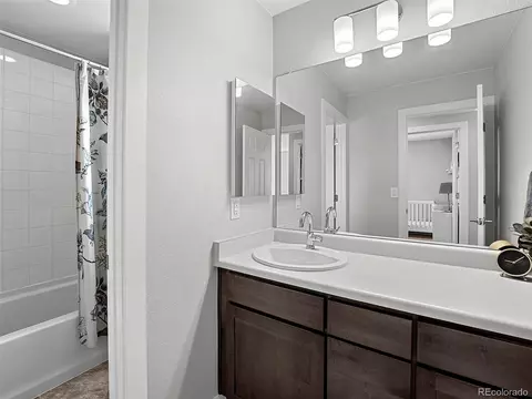 15767 Elk Pl, Denver, CO 80239 photo 19
