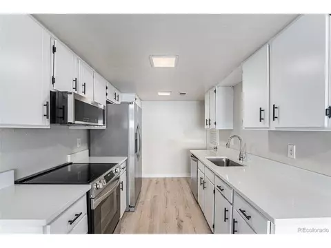 1314 Sable Blvd, Aurora, CO 80011
