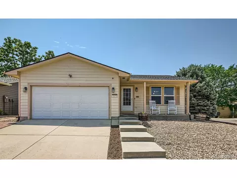 3075 Sunburst Pt, Dacono, CO 80514