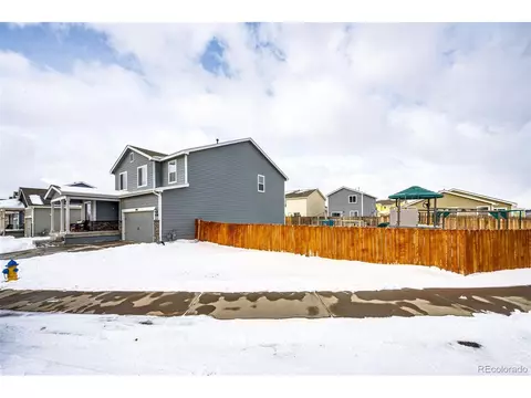 47387 Lilac Ave, Bennett, CO 80102 photo 2