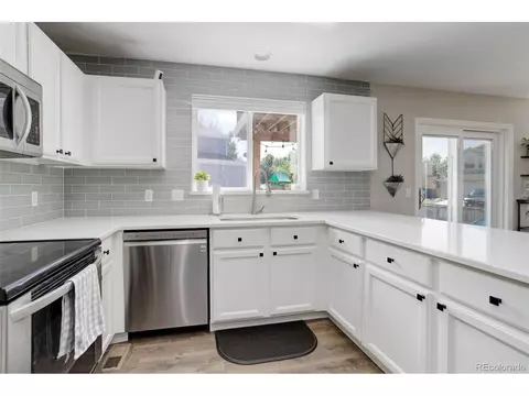 20908 E Belleview Pl, Centennial, CO 80015 photo 12