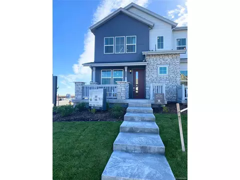 750 N Bersshine Ct, Watkins, CO 80137