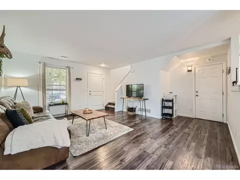 4925 E 100th Dr, Thornton, CO 80229 photo 8