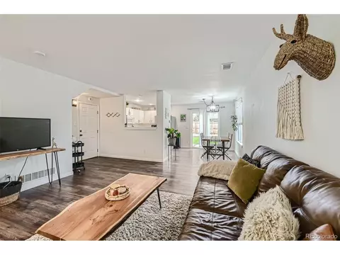 4925 E 100th Dr, Thornton, CO 80229 photo 7