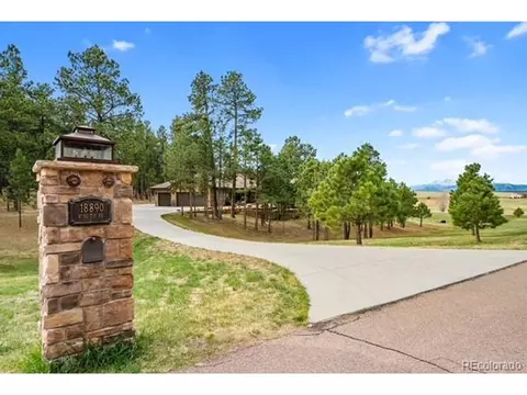 18890 Wing Tip Rd, Colorado Springs, CO 80908