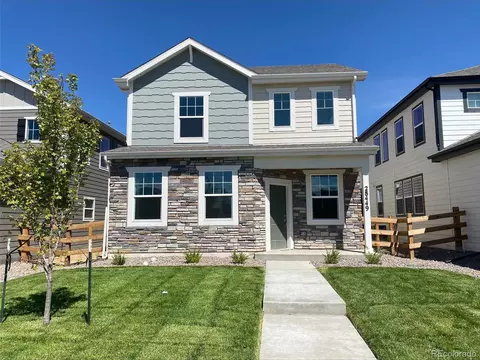 28449 E 8th Ave, Watkins, CO 80137